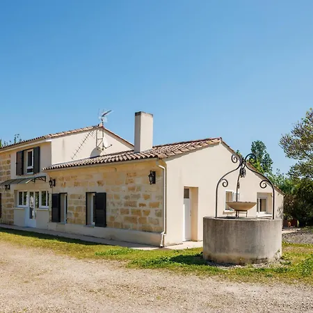 Maison La Joye Sud * Saint-Andre-de-Cubzac